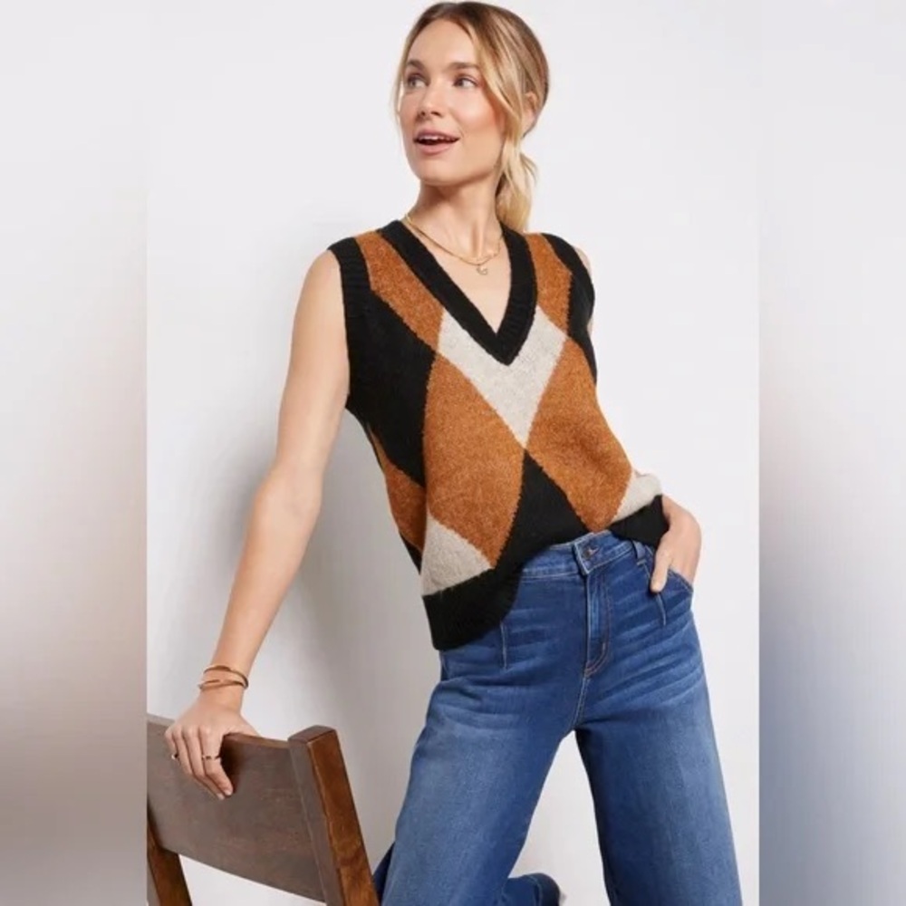 Evereve Argyle Sweater Vest